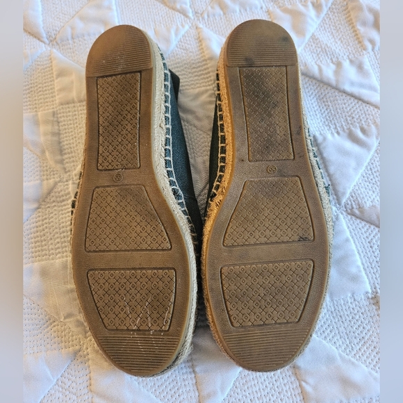 Tory Burch Weston Green Espadrille Flats with Canvas Top & Logo, Size 5.5 - Picture 7 of 8